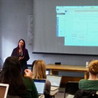 Students investigate online communities by contributing to Wikipedia in innovative course